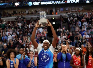 Jonquel Jones brilla con el Team Spoon