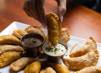 PASTELILLO DE CAMARONES AL MOJO ISLEÑO PUERTORRIQUEÑO