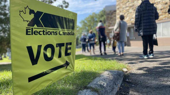 attente-vote-election-federale-2021