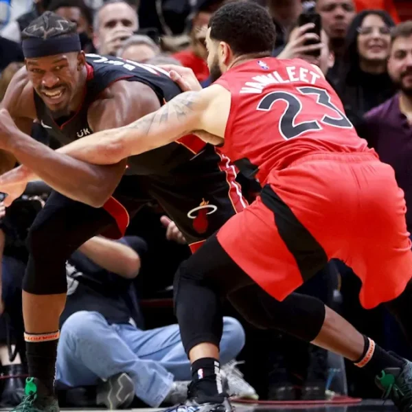Raptors caen ante Miami en su primer juego de pretemporada