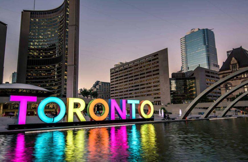 Toronto recibe fondo internacional para impulsar la inclusión de inmigrantes